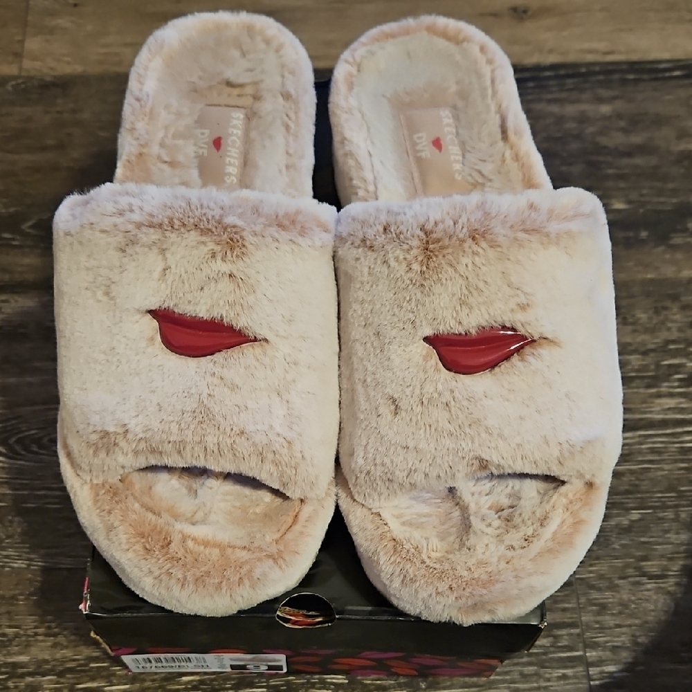 Diane Von Frustenberg Love Note Faux Fur Slides